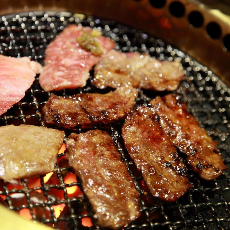 お肉美味しいね。

素敵なもの観賞したいアカウントです。