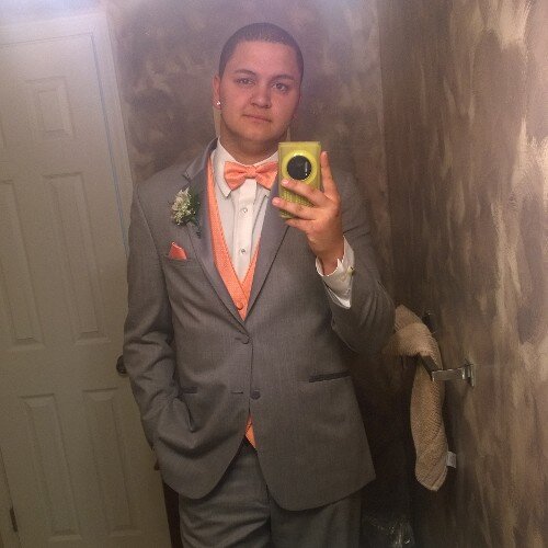 Im not out to make everyone happy, im out to do me and be different!
