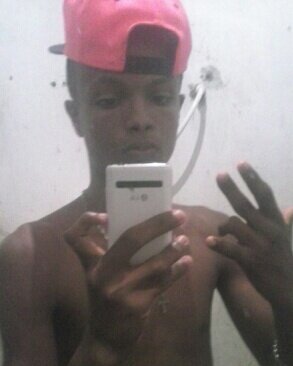 acalielsouza's profile picture. 