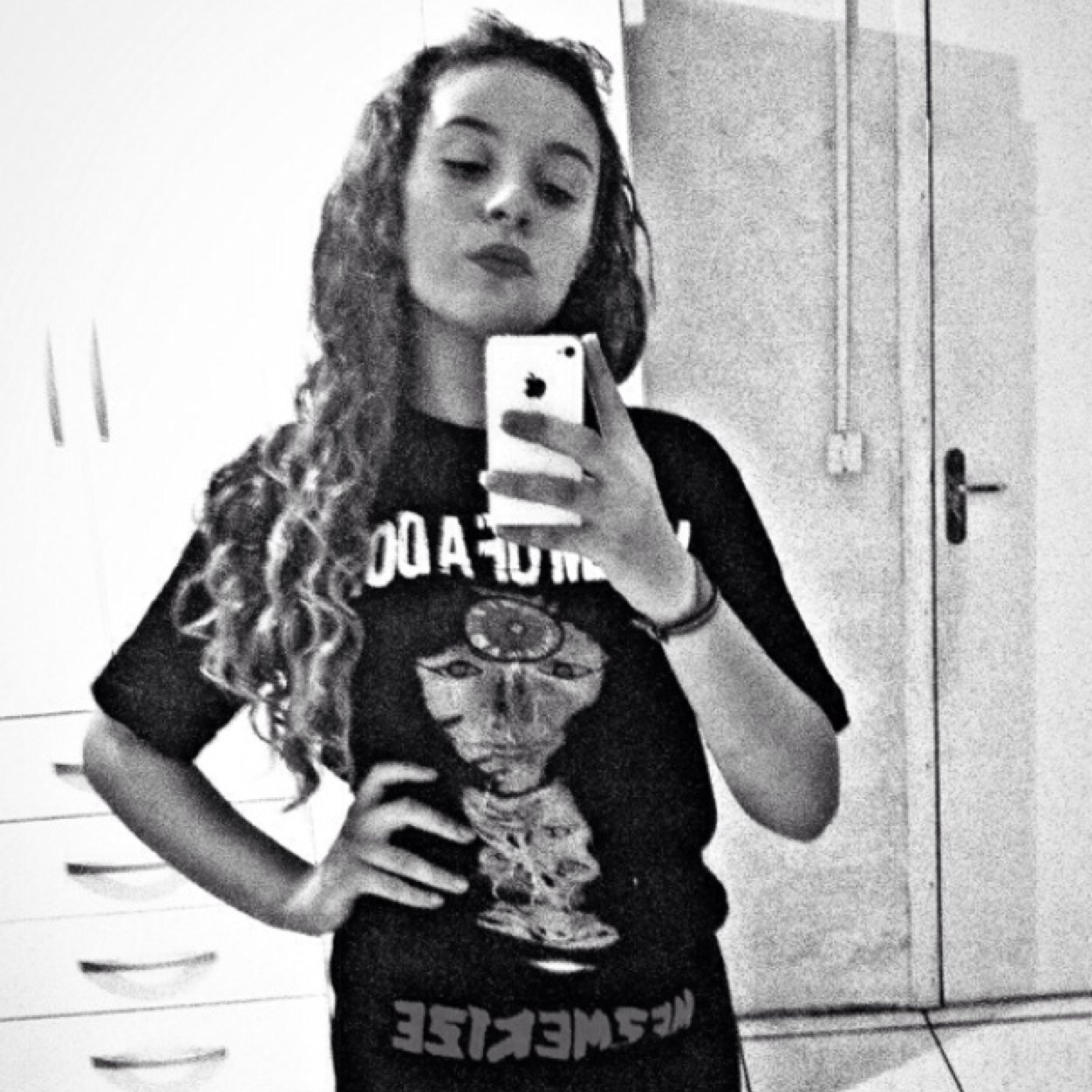 TWITTER NOVO: @madumarian
