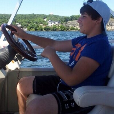 Profile Picture of TAHNSK MIXCHWL (@Michael_fann) on Twitter