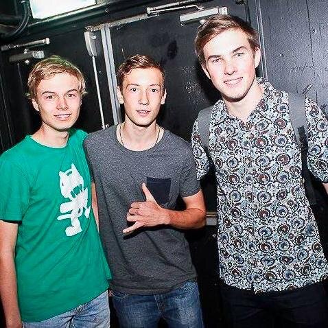 KrakaJax's profile picture. DJ/Producer // If you don't like our music, its probably not loud enough //
https://t.co/GAwQS5t8lK