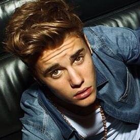 Especialmente para as sofredoras vulgo beliebers que gostam de ler fanfic do Justin.