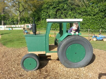 Mum, Nanny, experienced in McCune Albright Syndrome. Passionate about public service and an activist. Survived single parenting and love gardening.
