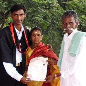 iampandiyan's profile picture. 