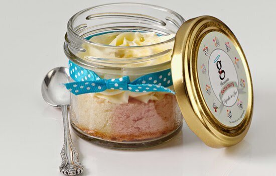 Happiness in a Jar - Handmade Cupcakes in Jars full of natural goodness and beautifully packaged.