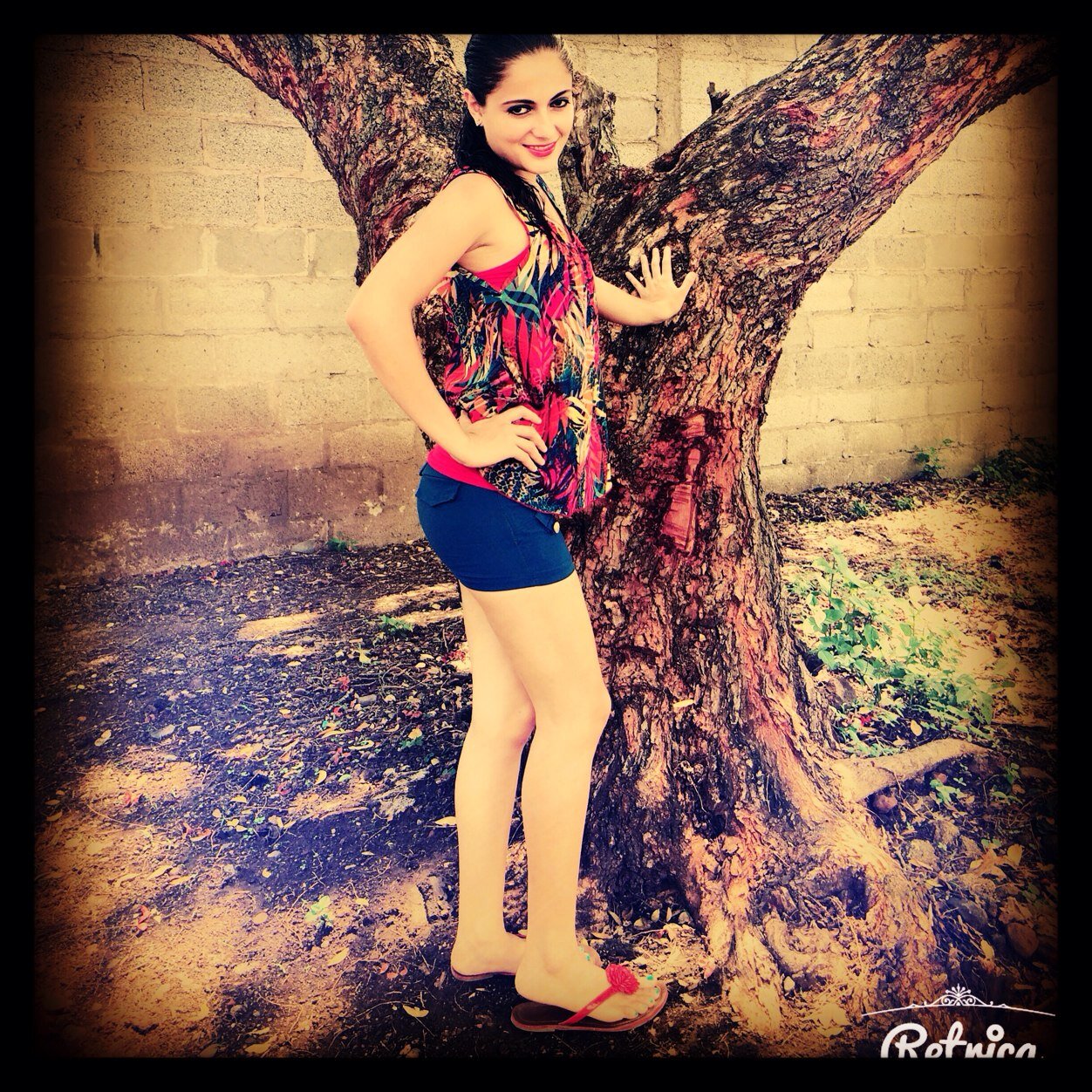 Soy muy feliz de tener ami hija linda a agradesco a Dios amis Padres lo q soy Los Amo.....!