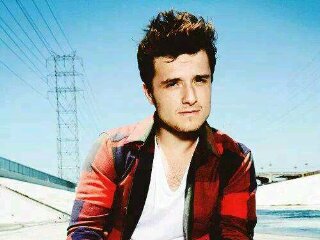 Just a normal teenage girl, who has a crush on Josh Hutcherson ♥ #Tribute|#Hutcher| #Everlark|#TFIOS