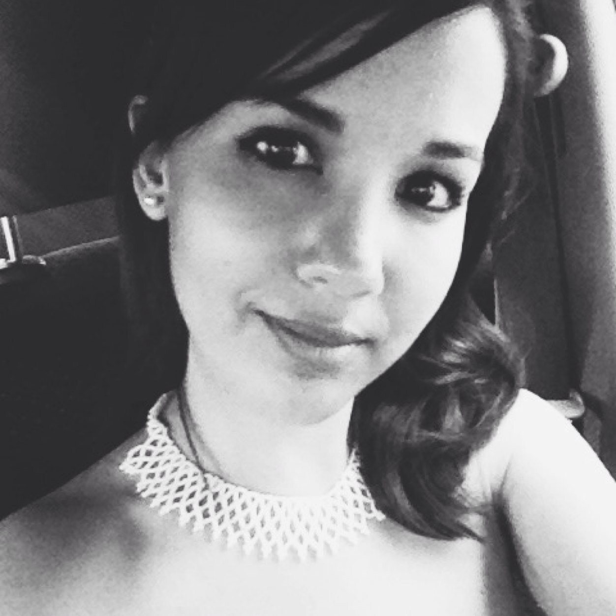 kikanaj's profile picture. I love dogs, movies, meditation, broccoli and life. Amo los perros, el cine, la meditación, el brócoli y la vida. Ah! y trato de ya no quejarme.