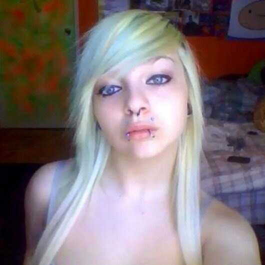 ThatSt0nerChick's profile picture. My name is Mandy. I love poppers & boobs. That is all. Xoxo 3