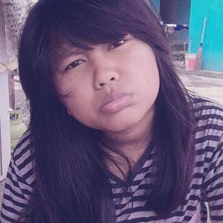 iiskrisbian's profile picture. 