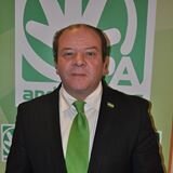Diplomado en Empresariales.Asesor FIscal y Tributario.Administrador de FIncas y Perito Mercantil