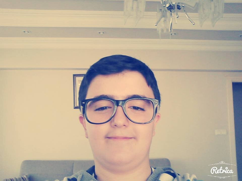 MUTLULUĞUN SADECE ADI VAR..