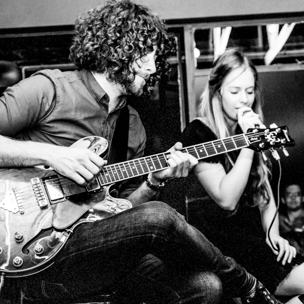 Dynamic jazz duo featuring the vocal stylings of Callandra Youngleson, with Nick Rumpelt on guitar. For bookings email calliey@icon.co.za or nrumpelt@gmail.com