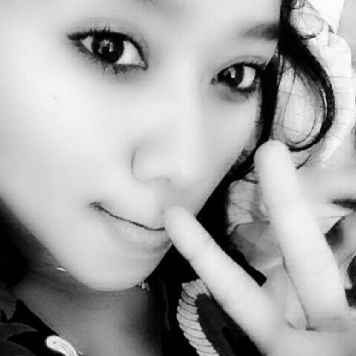 rayawulan77's profile picture. 