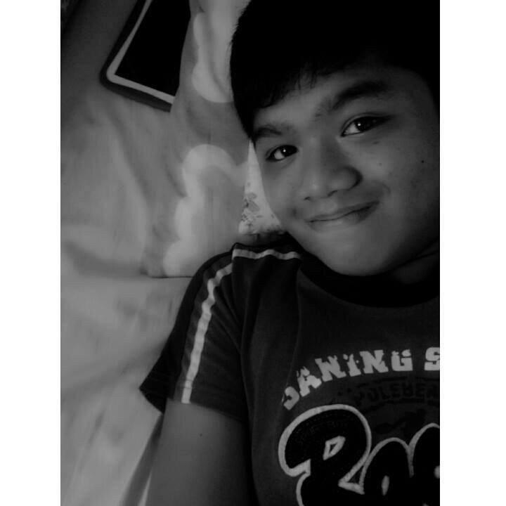 Hii! My attitude is based on how YOU treat me.! 3 :* @iamdirectioner (1d) 3 5sosFam. :D :)