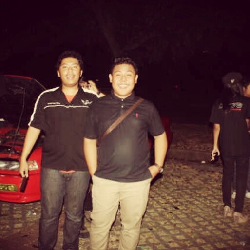 rahalldwiputra's profile picture. Nightlife Isn't Always Negative and I'm part of UNITY autofamily. I love you my future Wify Putri Azaha Kania♥️