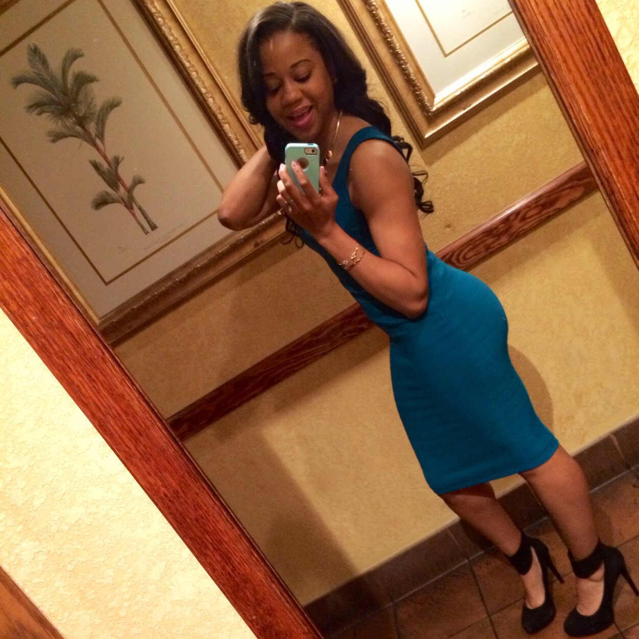 Living life, w/ my TUNES in my ear, w/ a SMILE on my face, & w/ the LOVE in my heart!!