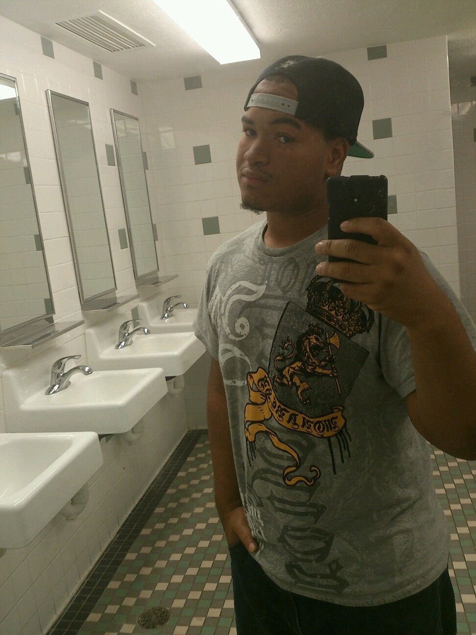 many consider me to be weird but im just me either u accept me or u dnt #teamsingle #teamsaints #teamBravesNation #teamGents #TeamFat