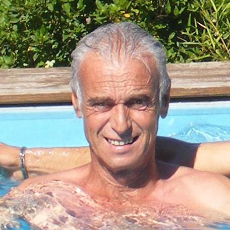 Pas de problème sans solution 
No hay problema sin solucion