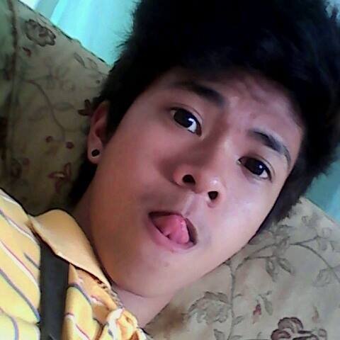 RenzRen14's profile picture. 