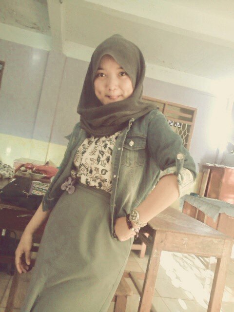 juliaaaa_error's profile picture. 