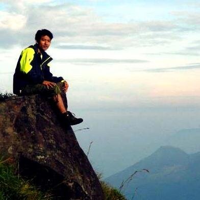 Who I am? I'm just my self, If plan A didn't work the alphabet has 25 more letters#BangunanDuaBigFamily
