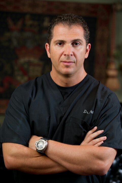 Dr Peter Ferraro is a renowned Chiropractor in Bergen County, NJ offering non surgical neck and back pain treatments.