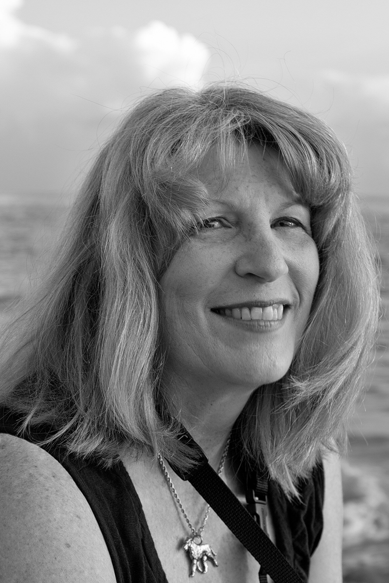 Roxanne Sahlin (a never-smoker) was diagnosed with Stage IV Squamous Cell Carcinoma Lung Cancer in May of 2014. You can help in this battle for her life!