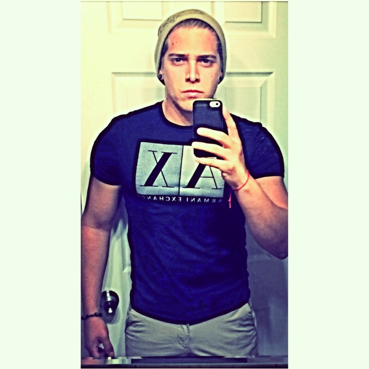 I'm Rome , vocalist at Rome&Len , i'm a very cool guy , fun loving , caring , music lover , if you wanna know me just follow me and come into my world.