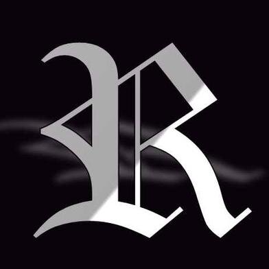 33. Escritor aficionado. Químico y cazador de tormentas frustrado pero Licenciado en Educación Integral. Técnico en computación y traductor freelance. 🔠
