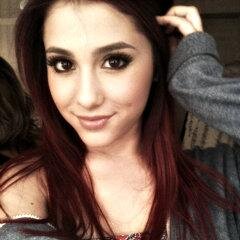 feelsarianak's profile picture. mores, venham pedir os seus icon, headers, bios, enfim, tudo, com psd ou sem psd http://t.co/LfI1fVKjf0