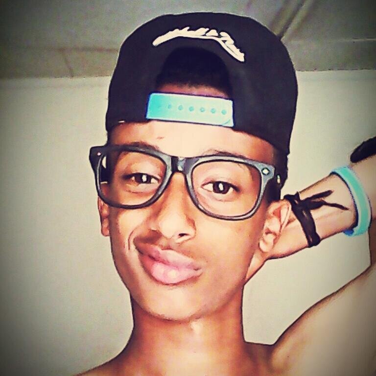 Abelxabraham's profile picture. 17