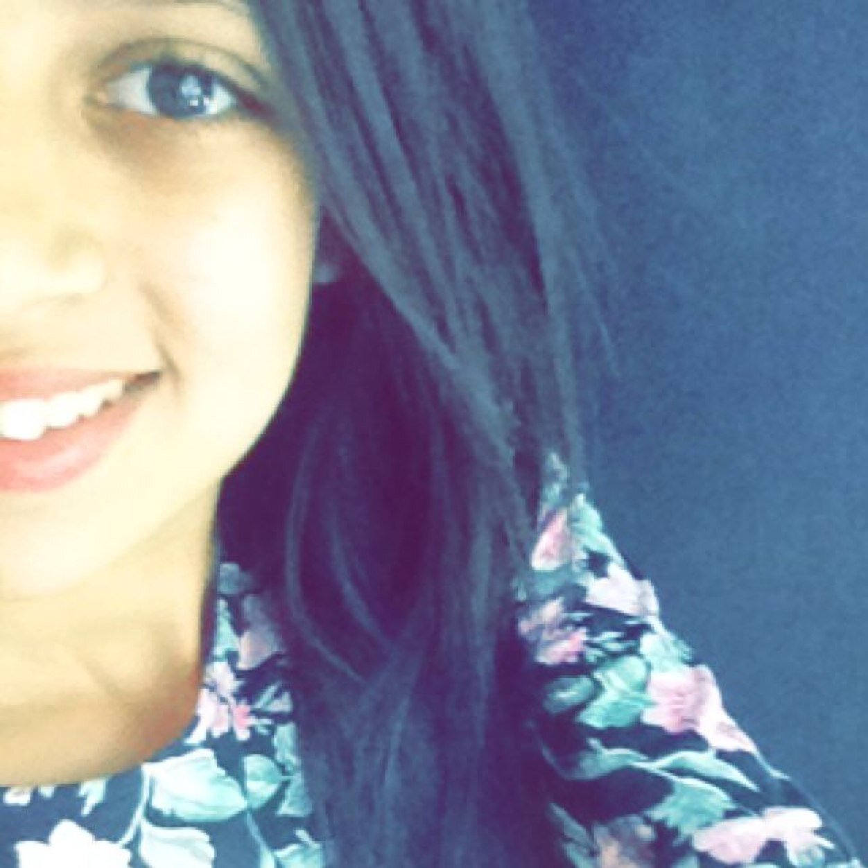 Les amis sont comme les étoiles pas toujour visibles mais toujour présente #teammaroc ♥♡♥ snap: ines23.08 Insta: ines_la_marocaine