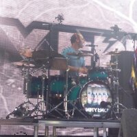 g (@garyleedrums) 's Twitter Profile