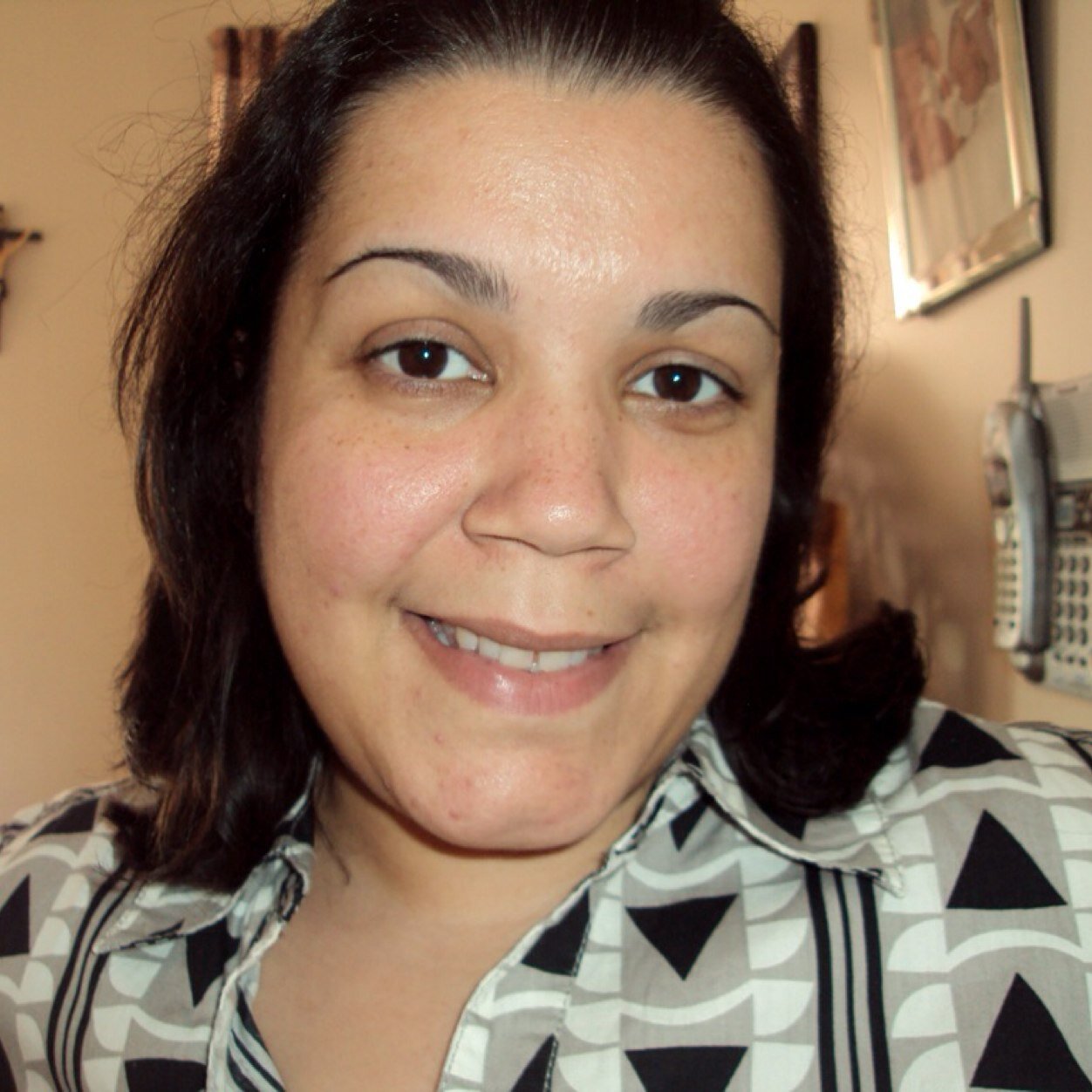 Mother of four beautiful kids. Hillary,Tiago, Brian, and Briana.