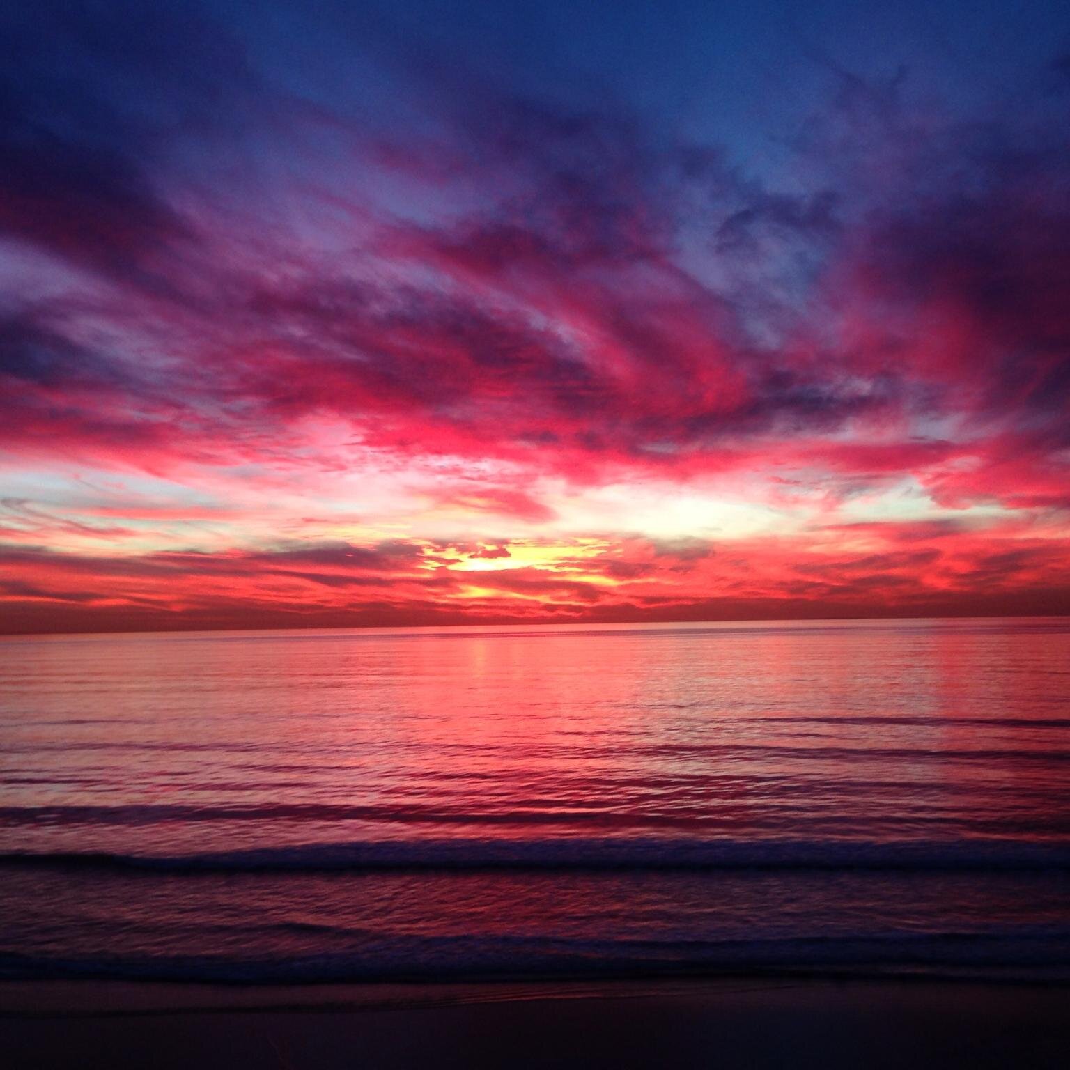 Historic Leucadia Beach Inn offers clean, renovated and affordable lodging just 2 blocks from the beach, near shops & restaurants. #California #Travel #Hotel