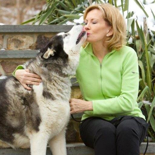 Let Connecticut's Dog Whisperer, Mary Ellen Walsh of The Grateful Dog,  teach you how to Think Like Your Dog™!