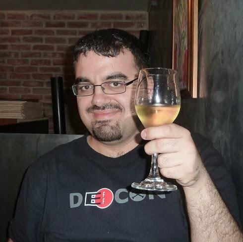 alex184it's profile picture. In IRL, an lT consultant screaming at windows while petting penguins. Pro-science & Open Source advocate. A progressive leftist