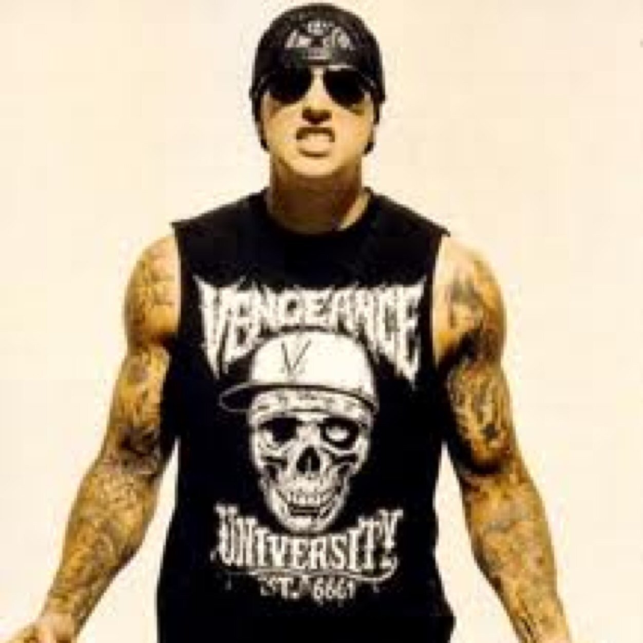 Fourteen years old,single.  I am a huge fan of Three Days Grace, Avenged Sevenfold, Pantear, And Killswitch Engage. Click Da Follow Button