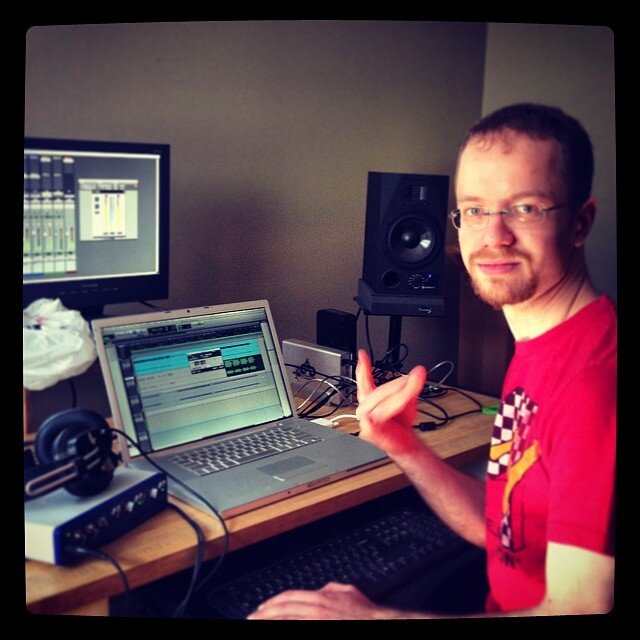 JoeBassAndSound's profile picture. Bass player for David Paige.  Audio Engineer for the world.