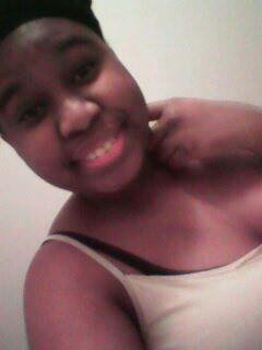 Freshmannn hornetgangg follow me on instaa-----@xoxo_prettaayyyy