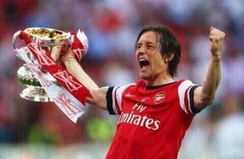Arsenal Forever | Living Life |#INFJ | Diehard of Arsenal, | Hate Tottenham | #COYG | #GoonerTilIDie | #Muslim | #Islam. |