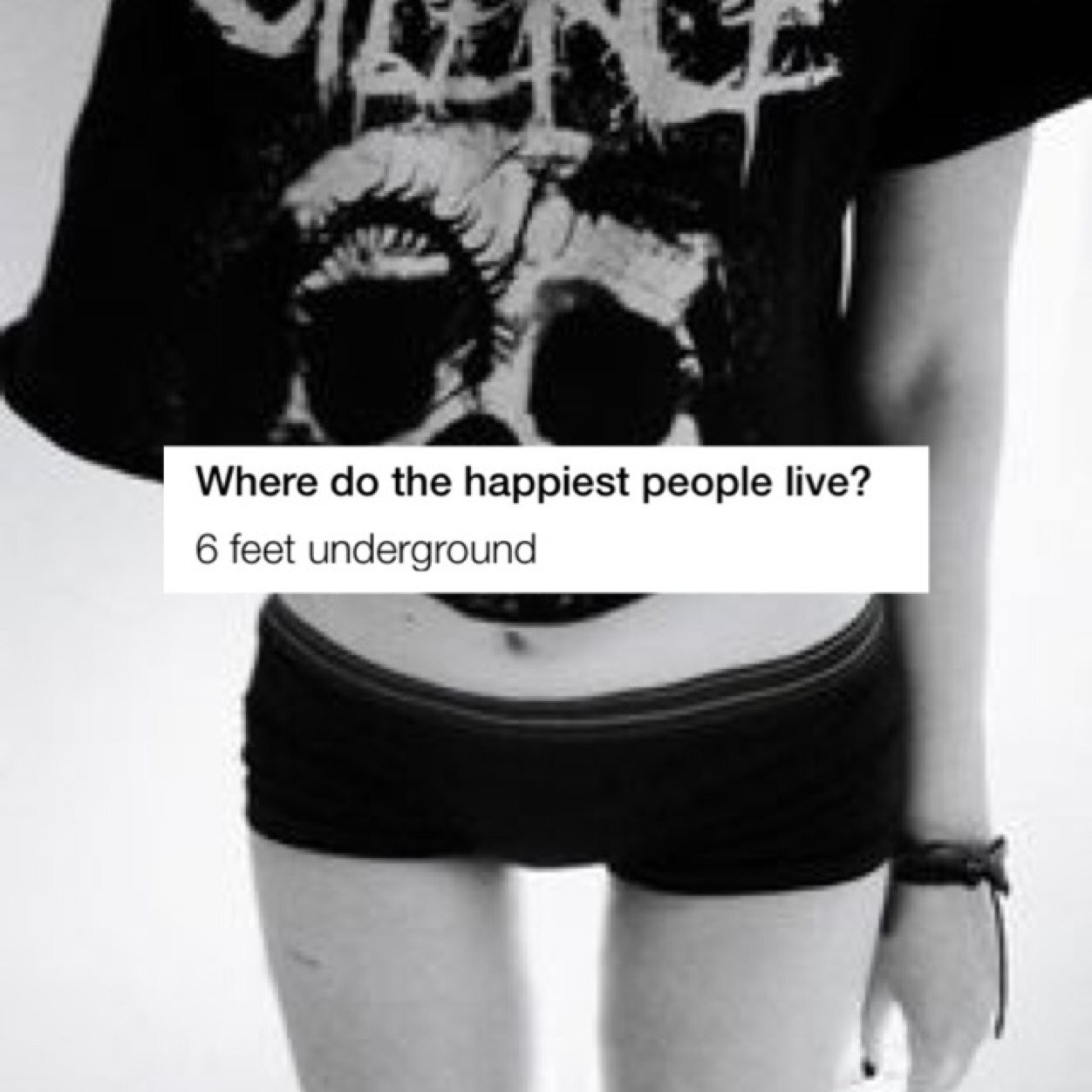 pxleflaws's profile picture. you've got a mouth like a razor-blade. it cuts so deep. so kiss my wrists; my neck. give me eternal sleep.