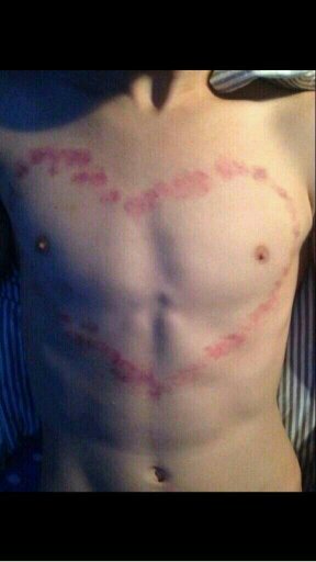 just a horny lesbian dm me
