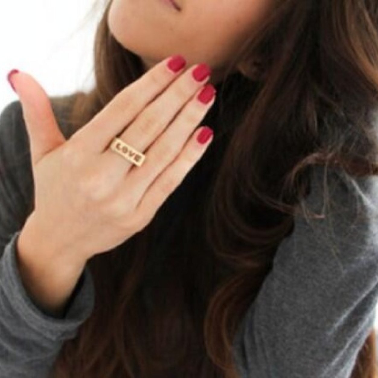 LovelyLoo3's profile picture. • Jesus first bro • Tweet others the way you want to be tweeted • somebody stole my car radio, so if you find it, tell me •