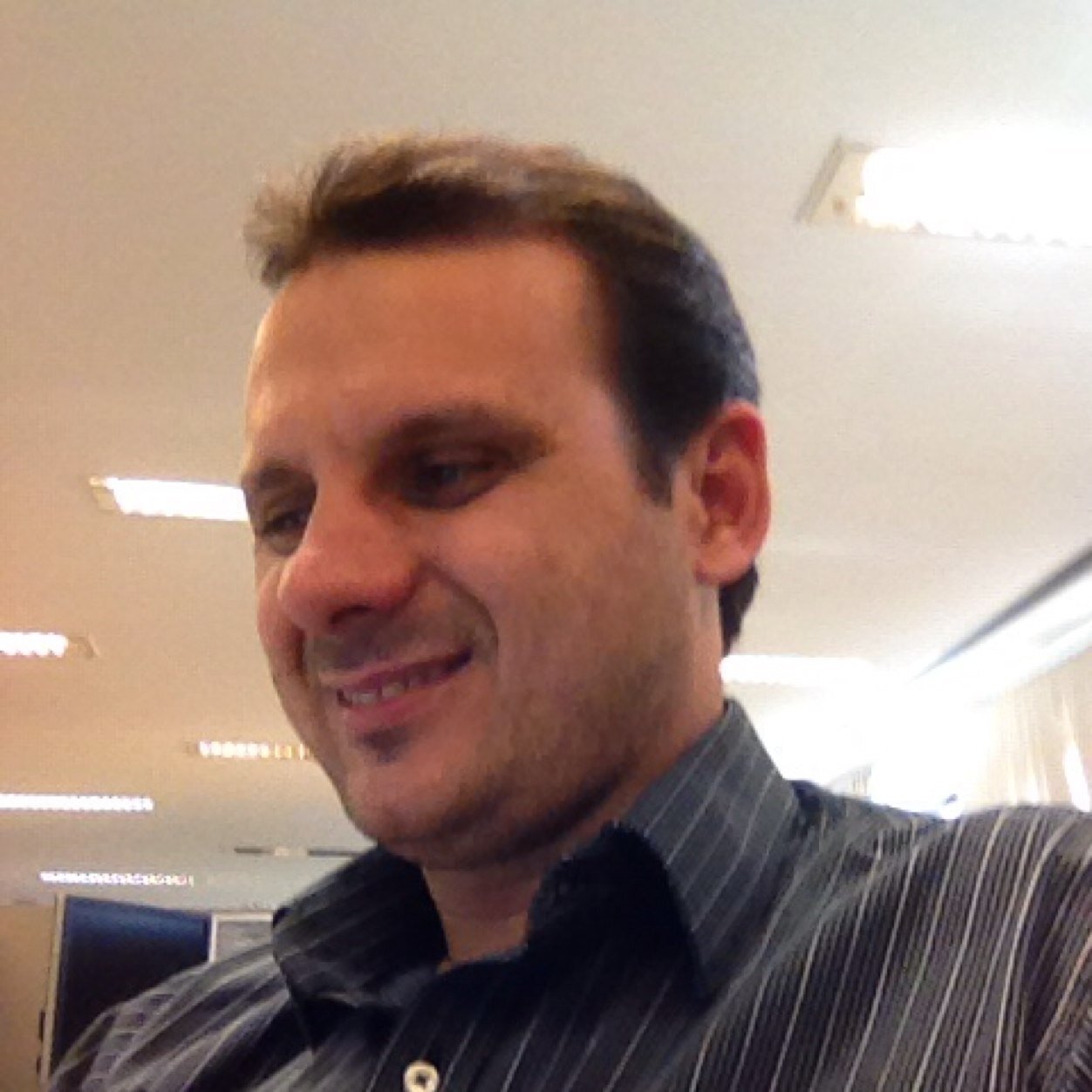 I’m an IT professional looking for knowledge, new professional skills and businesses relationship