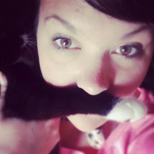 Cherylanee's profile picture. 