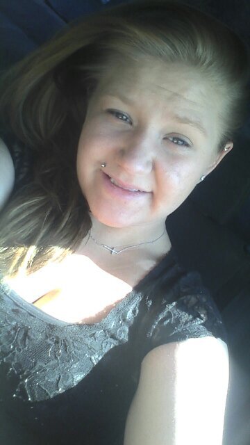 Columbian_Cash's profile picture. Follow Me && I'll Follow Back!!