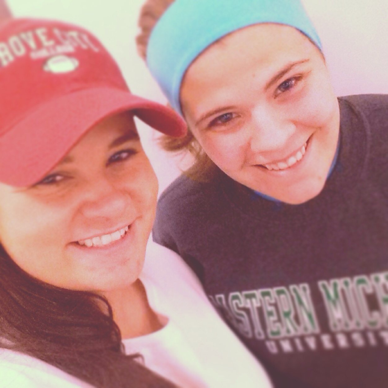 stephschlahaha's profile picture. EMU Rower and cincinnati girl #truemu